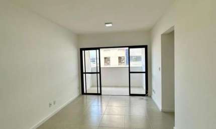 Apartamento para Venda em Lauro de Freitas, Pitangueiras, 3 dormitórios, 1 suíte, 3 banheiros, 2 vagas