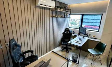 Sala Comercial para Venda em Lauro de Freitas, Pitangueiras, 1 banheiro, 2 vagas