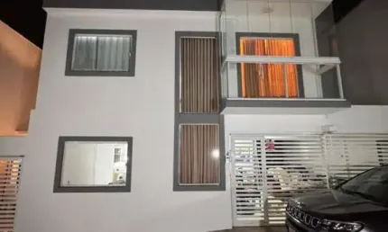 Casa em Condomínio para Venda em Lauro de Freitas, Buraquinho, 3 dormitórios, 3 suítes, 4 banheiros, 2 vagas