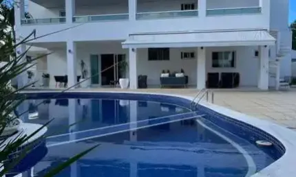 Casa para venda em lauro de freitas, vilas do atlântico, 4 dormitórios, 3 suítes, 6 banheiros, 9 vagas