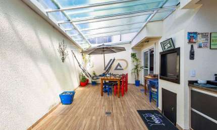 Sobrado com 4 dormitórios à venda, 190 m² por R$ 1.095.000,00 - Santa Felicidade - Curitiba/PR