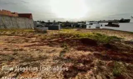 Terreno à venda no Jardim Laguna, Indaiatuba 