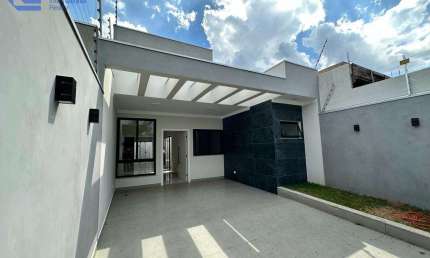 Casa à venda em Maringá, Jardim Araucária, com 3 quartos, com 93 m²