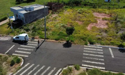 Terreno à venda em munhoz de melo, centro, com 300 m²