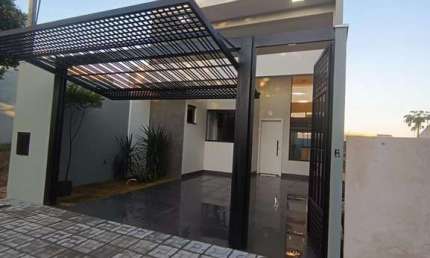 Casa à venda em Maringá, Jardim Dias I, com 3 quartos, com 104 m²