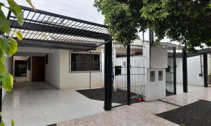 Casa à venda em Maringá, Jardim Monte Rei, com 2 quartos, com 112 m²