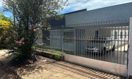 Casa à venda em Sarandi, Jardim Nova Paulista, com 3 quartos, com 175 m²