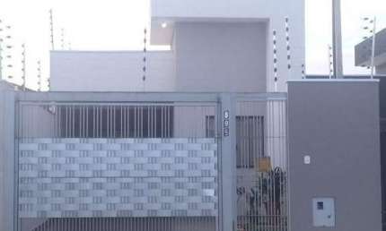 Casa à venda em Maringá, Loteamento Madrid, com 3 quartos, com 110 m²