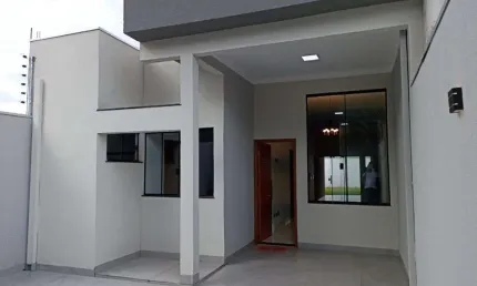Casa à venda em Maringá, Jardim Itália II, com 3 quartos, com 187.38 m²