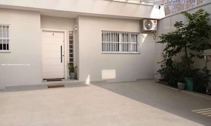 Casa para Venda em São Paulo, Vila Ipojuca, 3 dormitórios, 2 banheiros, 3 vagas