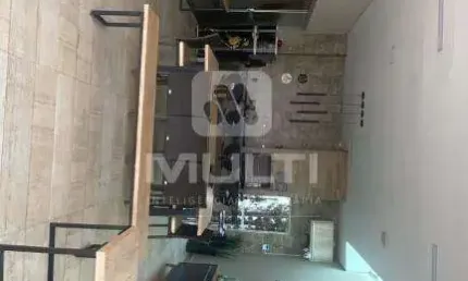 Casa com 3 quartos para alugar no Bosque dos Buritis, Uberlândia  por R$ 5.500