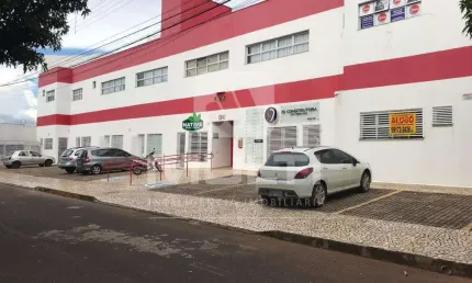Sala comercial para alugar no Tibery, Uberlândia  por R$ 950