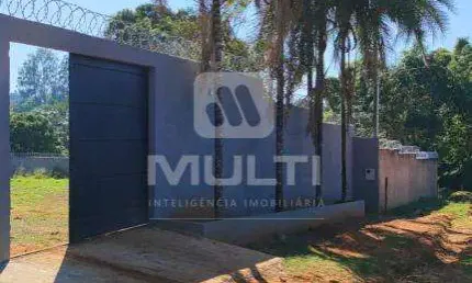 Casa comercial para alugar no Morada Nova, Uberlândia  por R$ 6.000