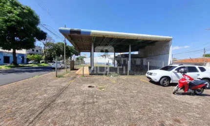 Terreno comercial para alugar no Tibery, Uberlândia  por R$ 7.000