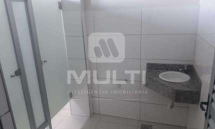 Sala comercial para alugar no Martins, Uberlândia  por R$ 2.200
