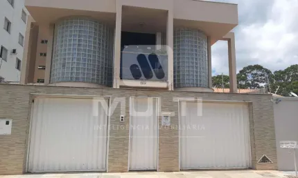 Casa com 4 quartos para alugar no Vigilato Pereira, Uberlândia  por R$ 7.500