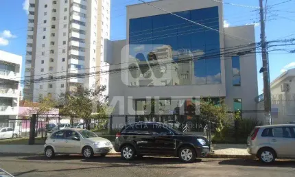 Casa comercial para alugar no Martins, Uberlândia  por R$ 25.000