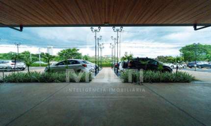 Sala comercial para alugar no Morada da Colina, Uberlândia  por R$ 30.000