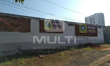 Terreno comercial para alugar no Lidice, Uberlândia  por R$ 6.000