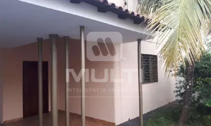 Casa comercial para alugar no Martins, Uberlândia  por R$ 3.500