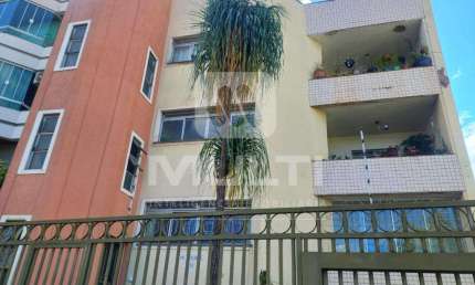 Apartamento com 3 quartos para alugar no Tabajaras, Uberlândia  por R$ 3.000