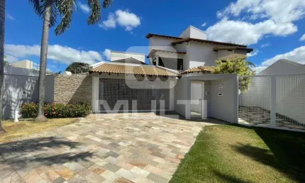 Casa com 4 quartos para alugar no Morada da Colina, Uberlândia  por R$ 12.000
