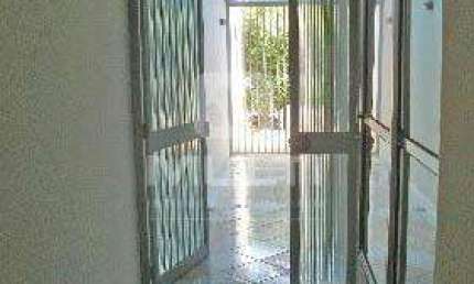 Sala comercial para alugar no Brasil, Uberlândia  por R$ 1.200