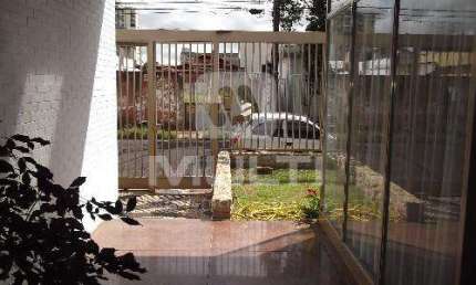 Casa com 4 quartos para alugar na Nossa Senhora Aparecida, Uberlândia  por R$ 10.000