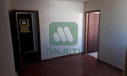 Sala comercial para alugar no Centro, Uberlândia  por R$ 600