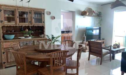 Apartamento com 3 quartos para alugar no Santa Mônica, Uberlândia  por R$ 5.800