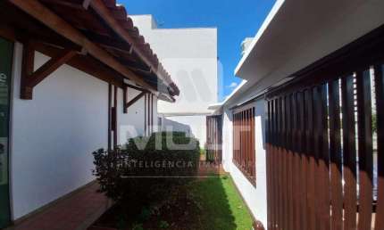 Casa comercial para alugar no Martins, Uberlândia  por R$ 10.000