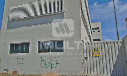 Barracão / Galpão / Depósito para alugar em Carajás, Uberlândia  por R$ 6.500