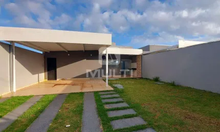 Casa com 3 quartos à venda no Novo Mundo, Uberlândia  por R$ 520.000