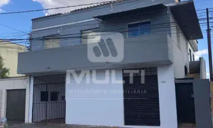 Sala comercial para alugar no Custódio Pereira, Uberlândia  por R$ 2.900