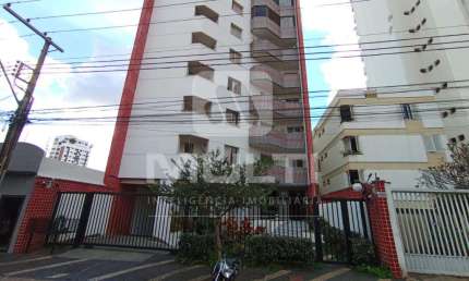 Apartamento com 3 quartos para alugar no Centro, Uberlândia  por R$ 1.400