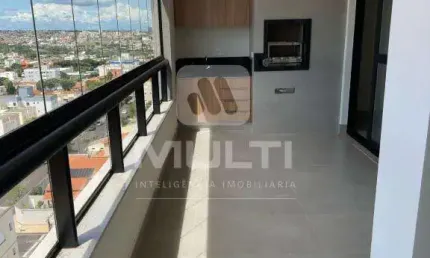 Apartamento com 3 quartos para alugar no Santa Mônica, Uberlândia  por R$ 7.400