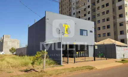 Casa em condomínio fechado com 1 quarto para alugar no Grand Ville, Uberlândia  por R$ 5.500