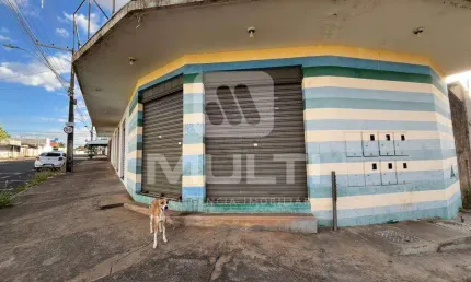 Sala comercial para alugar no Guarani, Uberlândia  por R$ 800