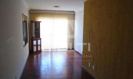 Apartamento com 3 quartos para alugar em Saraiva, Uberlândia  por R$ 1.600