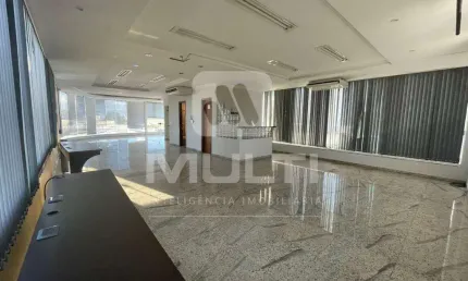 Sala comercial para alugar no Brasil, Uberlândia  por R$ 5.800