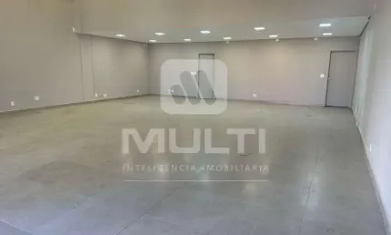 Casa comercial para alugar no Martins, Uberlândia  por R$ 14.000