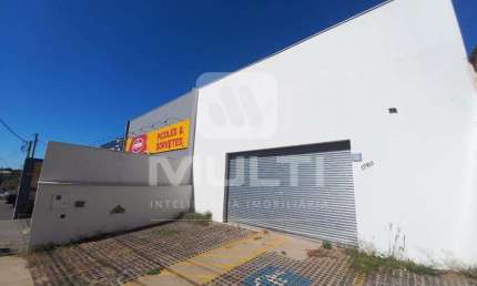Casa comercial para alugar no Jardim Europa, Uberlândia  por R$ 7.200