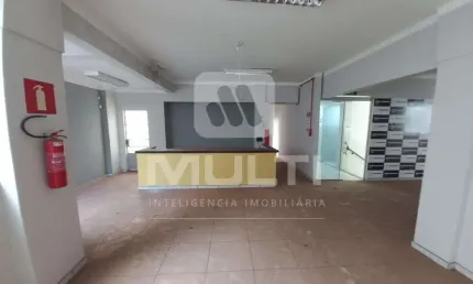 Sala comercial para alugar no Centro, Uberlândia  por R$ 5.000