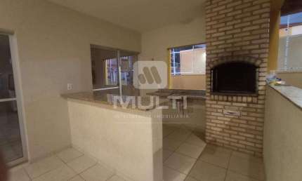 Apartamento com 2 quartos à venda no Jaraguá, Uberlândia  por R$ 300.000