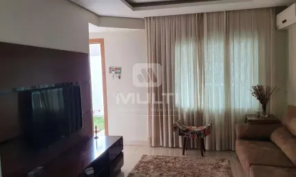 Casa com 3 quartos para alugar no Morada da Colina, Uberlândia 