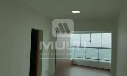 Apartamento com 2 quartos à venda no Centro, Uberlândia  por R$ 550.000