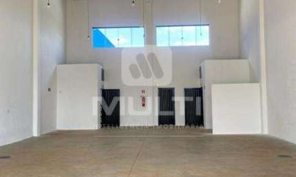 Barracão / Galpão / Depósito para alugar no Morumbi, Uberlândia  por R$ 6.000