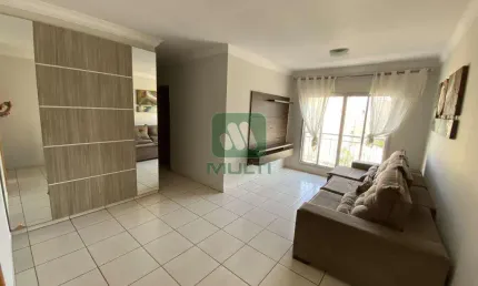 Apartamento com 3 quartos para alugar no Tubalina, Uberlândia  por R$ 1.750