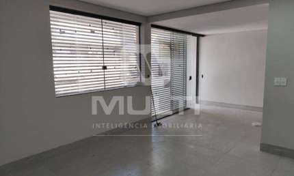 Casa comercial para alugar no Martins, Uberlândia  por R$ 5.500