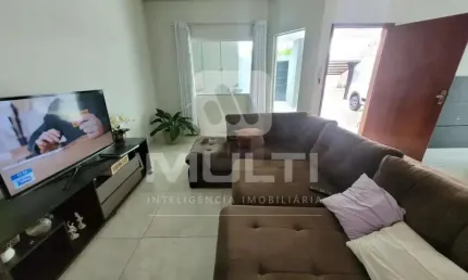 Casa com 3 quartos para alugar no Jardim Botânico, Uberlândia  por R$ 4.000
